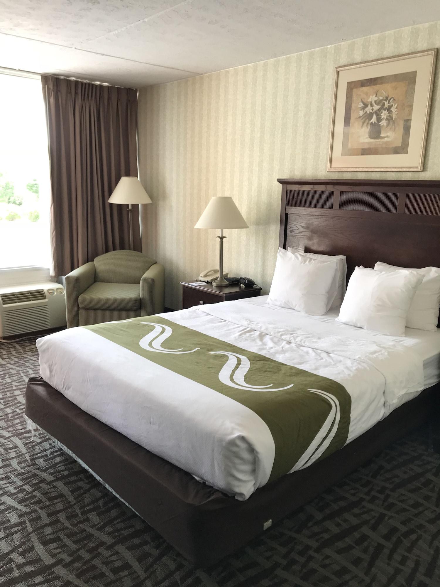 Quality Inn Fredericksburg Near Historic Downtown מראה חיצוני תמונה