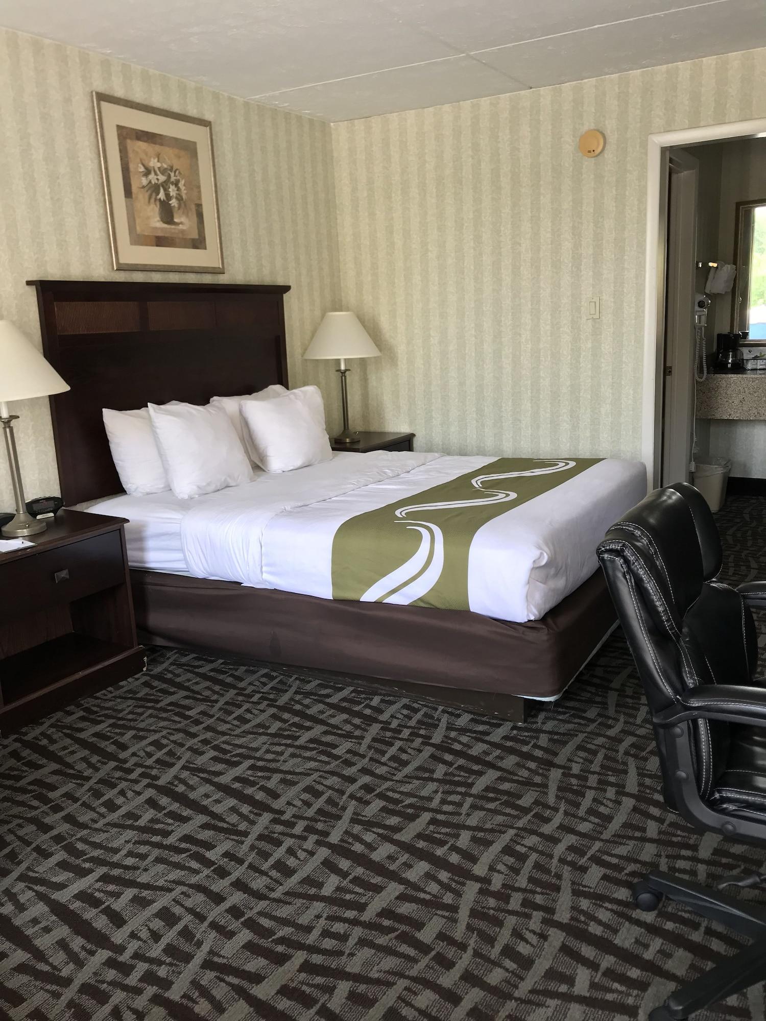 Quality Inn Fredericksburg Near Historic Downtown מראה חיצוני תמונה