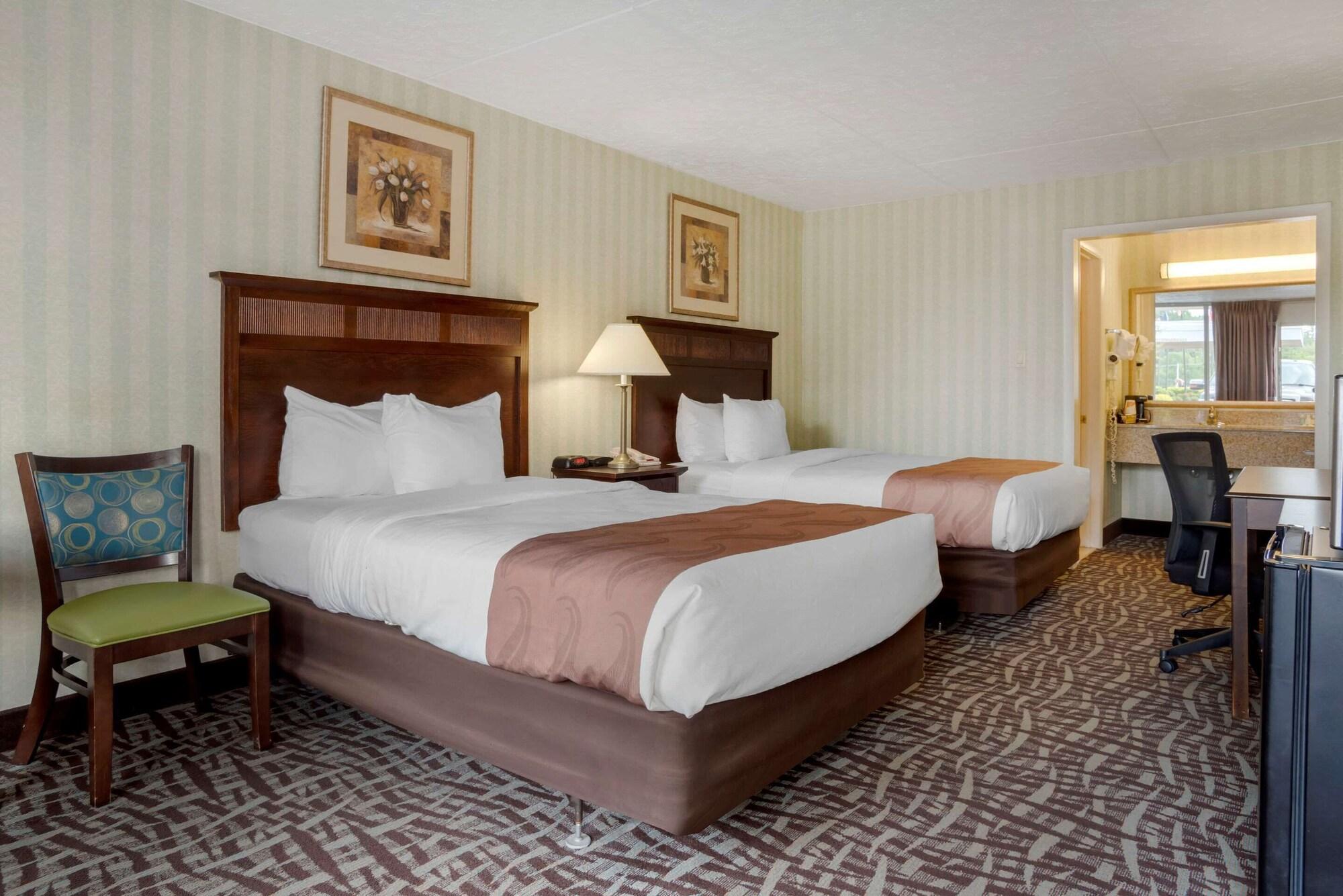 Quality Inn Fredericksburg Near Historic Downtown מראה חיצוני תמונה