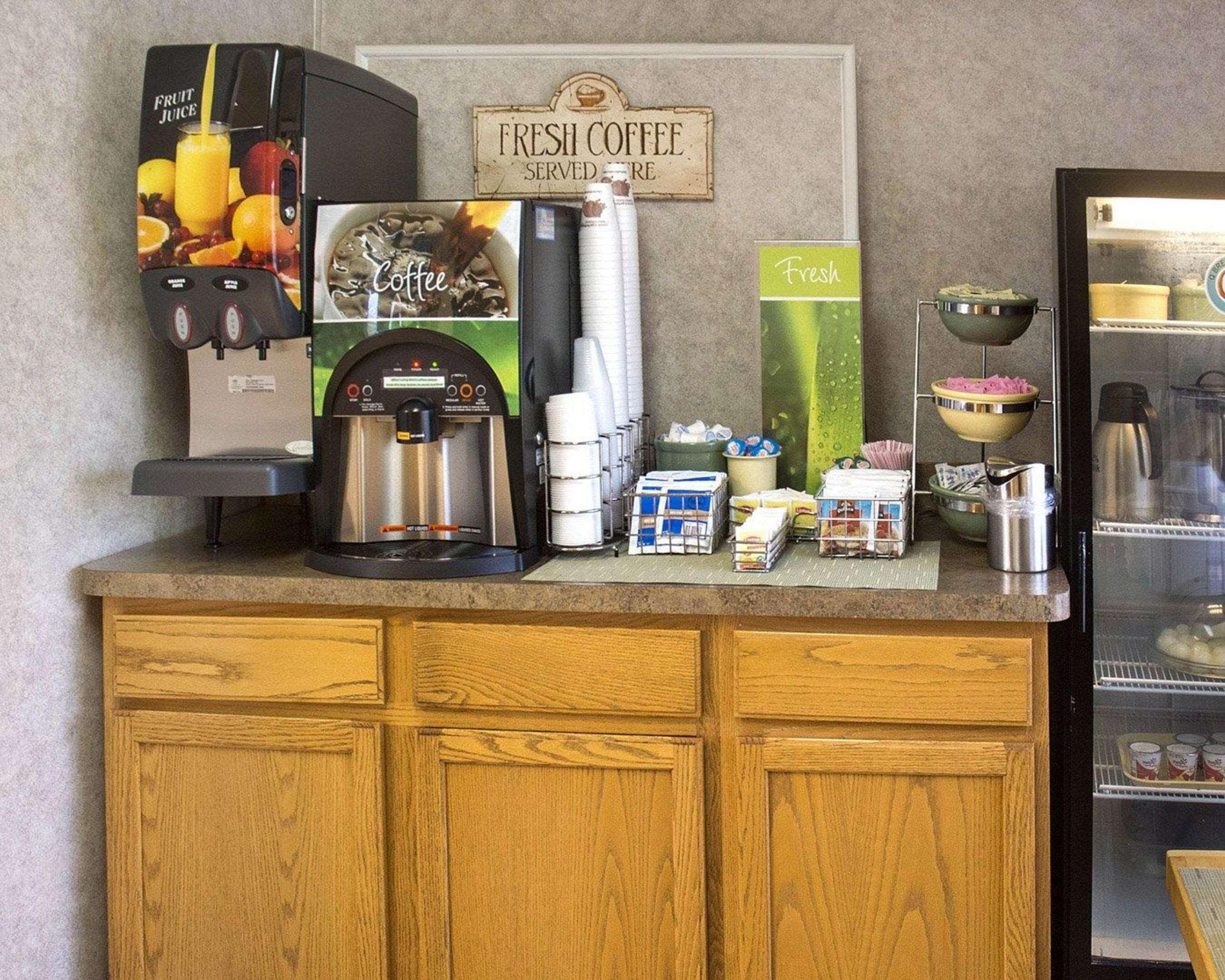 Quality Inn Fredericksburg Near Historic Downtown מראה חיצוני תמונה