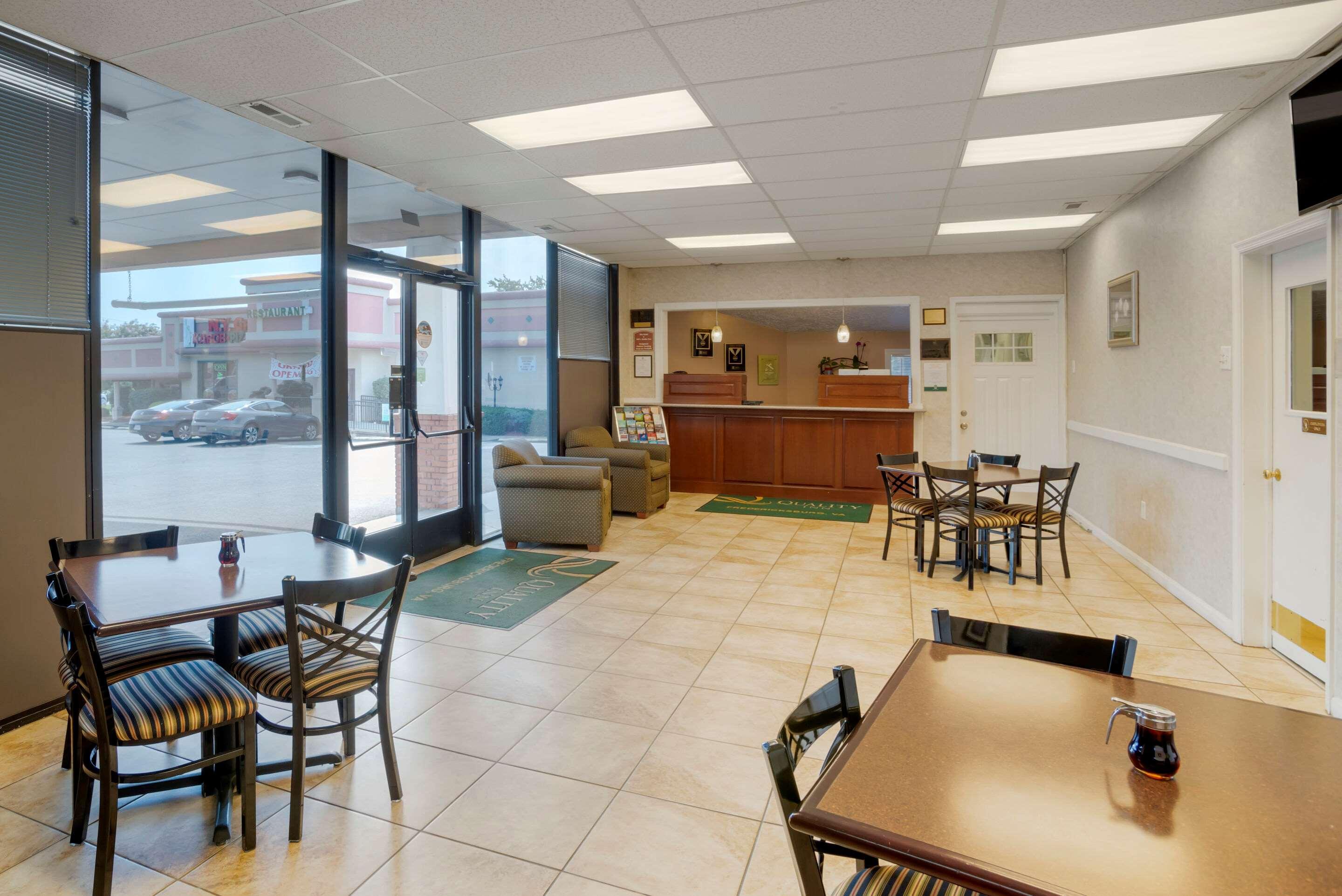 Quality Inn Fredericksburg Near Historic Downtown מראה חיצוני תמונה